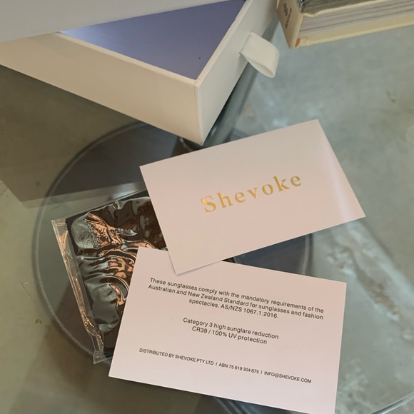 Shevoke 90’s Tortoiseshell Sunglasses NEVER WORN - Picture 8 of 9